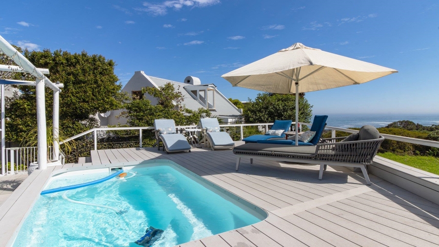 4 Bedroom Property for Sale in Grotto Bay Western Cape